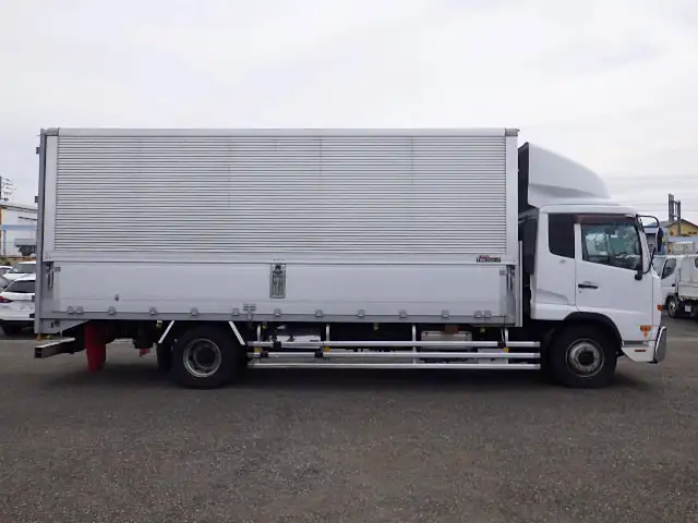 日産UD コンドル 中型/増トン ウイング エアサス ベッドの中古トラック画像2