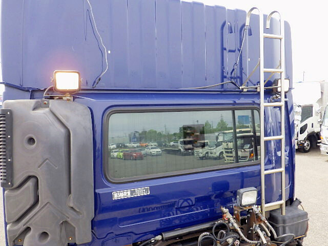 日産UD クオン 大型 トラクター ハイルーフ 1デフの中古トラック画像4