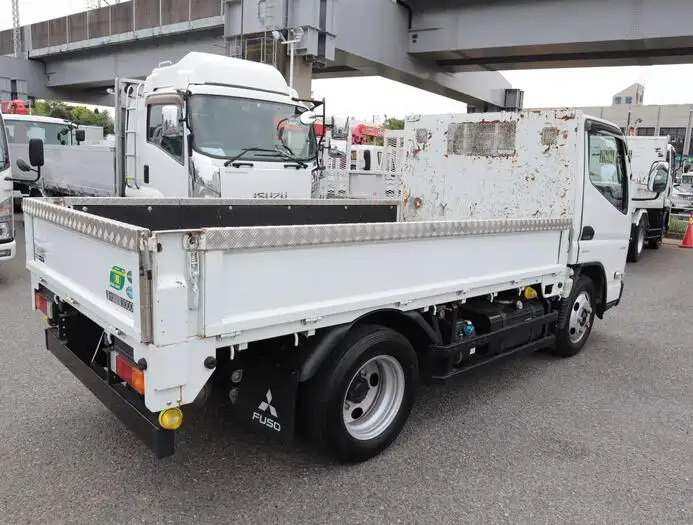 三菱 キャンター 小型 平ボディ 床鉄板 2RG-FBAV0の中古トラック画像2