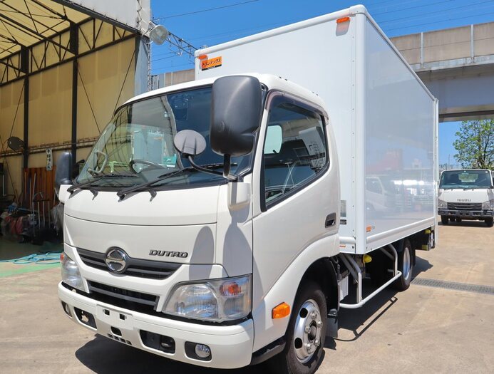 日野 デュトロ 小型 冷凍冷蔵 セミロング TKG-XZC645M