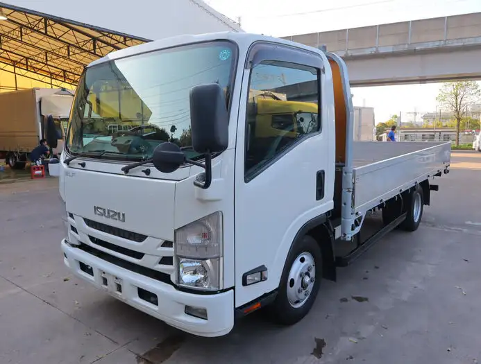 いすゞ エルフ 小型 平ボディ アルミブロック 2RG-NNR88ARの中古トラック画像1