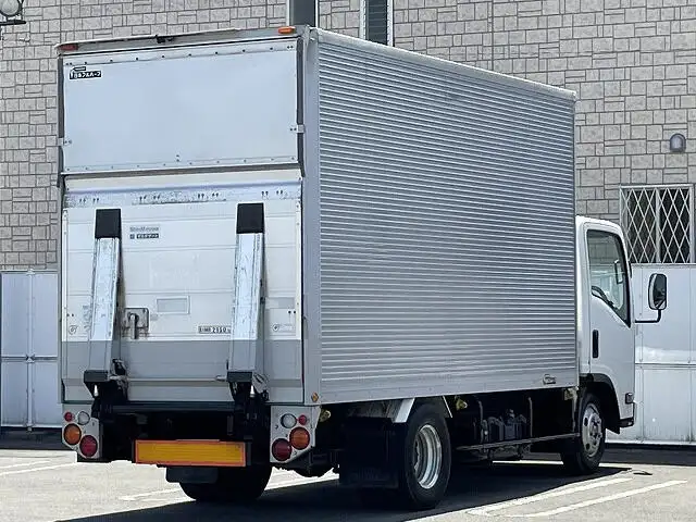 いすゞ エルフ 小型 アルミバン パワーゲート サイドドアの中古トラック画像4