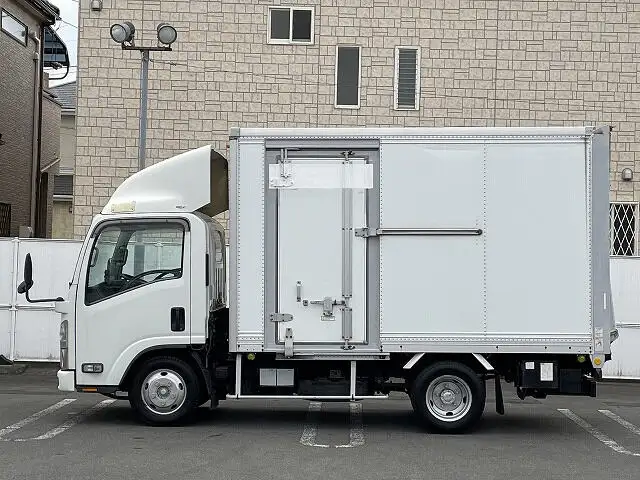 いすゞ エルフ 小型 アルミバン パワーゲート サイドドアの中古トラック画像5