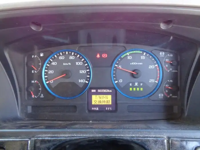 三菱 スーパーグレート 大型 タンク車 バルク QPG-FV64VZの中古トラック画像11