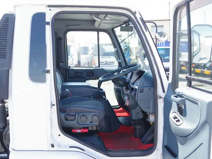 日産UD コンドル 中型/増トン タンク車 バキューム BDG-MK35Cの中古トラック画像14