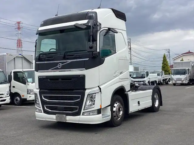ボルボ トラック 大型 トラクター ハイルーフ 1デフの中古トラック画像1