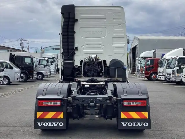 ボルボ トラック 大型 トラクター ハイルーフ 1デフの中古トラック画像4