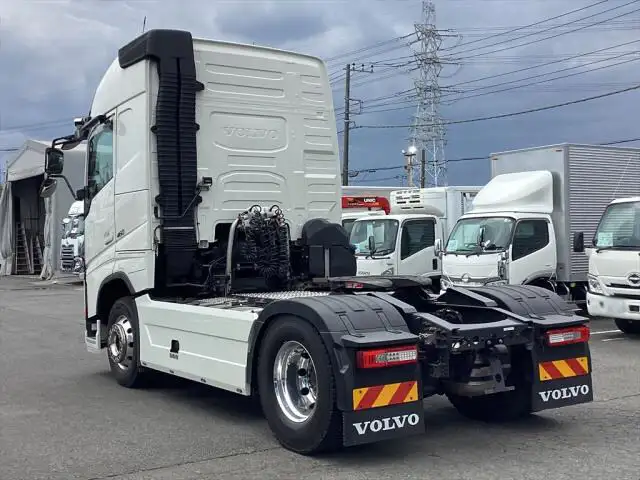ボルボ トラック 大型 トラクター ハイルーフ 1デフの中古トラック画像5