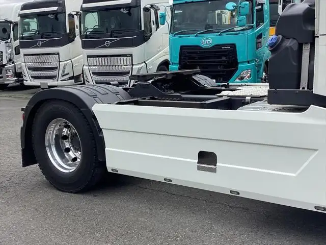 ボルボ トラック 大型 トラクター ハイルーフ 1デフの中古トラック画像7