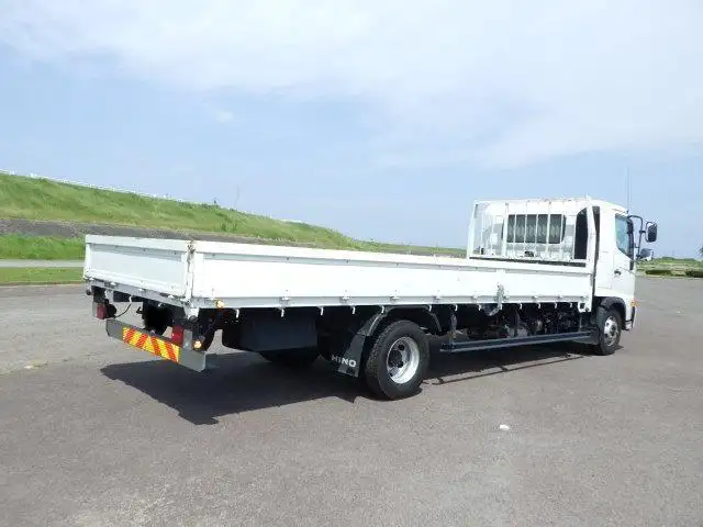 日野 レンジャー 中型/増トン 平ボディ ベッド 2KG-FD2ABAの中古トラック画像3
