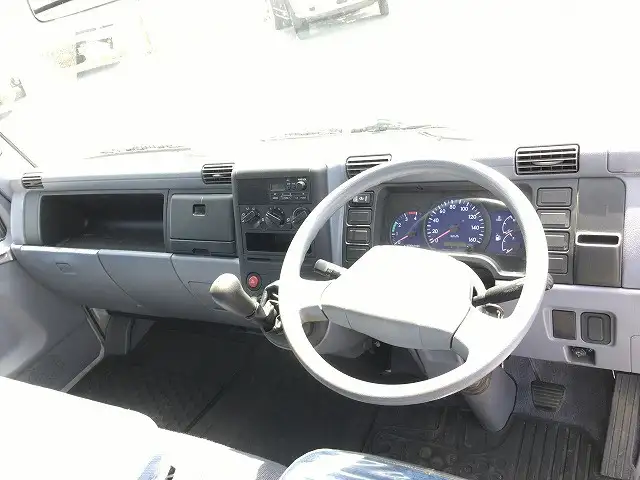 三菱 キャンター 小型 平ボディ 床鉄板 PA-FE82DEの中古トラック画像9