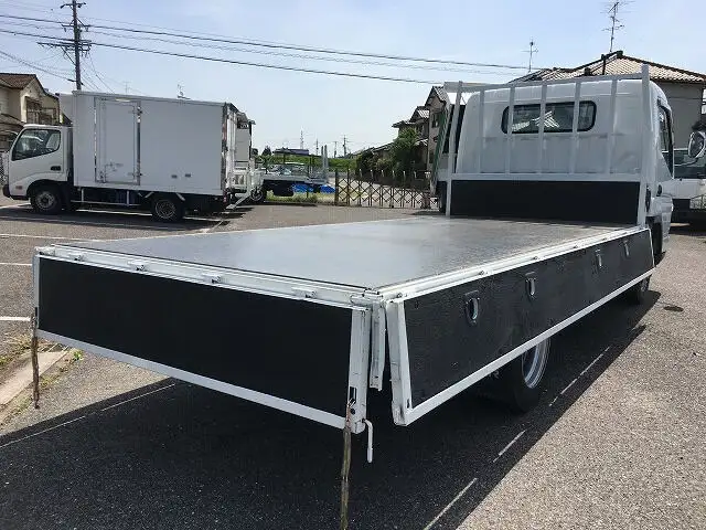 三菱 キャンター 小型 平ボディ 床鉄板 PA-FE82DEの中古トラック画像5