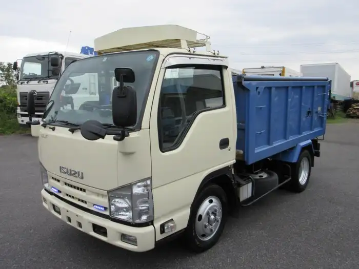 いすゞ エルフ 小型 ダンプ 土砂禁 天蓋付き の中古トラック【車両No.145217】