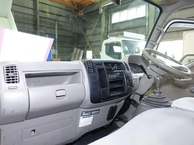 トヨタ ダイナ 小型 平ボディ BDG-XZU378 H22の中古トラック画像10
