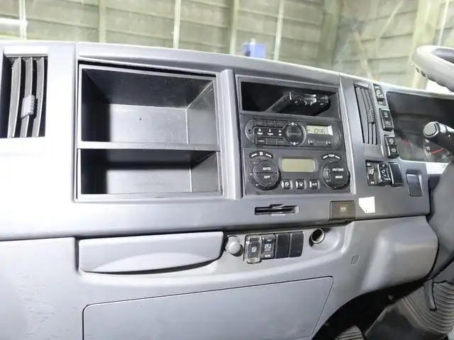 いすゞ フォワード 中型/増トン ウイング 床鉄板 TKG-FRR90S2の中古トラック画像12