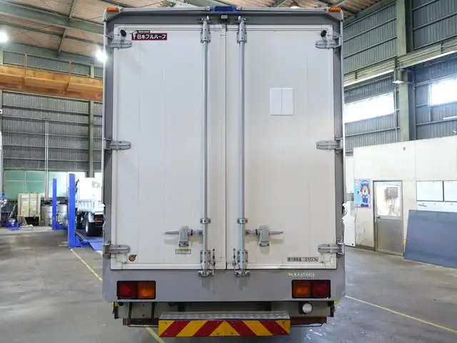 いすゞ フォワード 中型/増トン ウイング 床鉄板 TKG-FRR90S2の中古トラック画像3