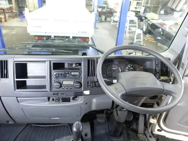 いすゞ フォワード 中型/増トン ウイング 床鉄板 TKG-FRR90S2の中古トラック画像11