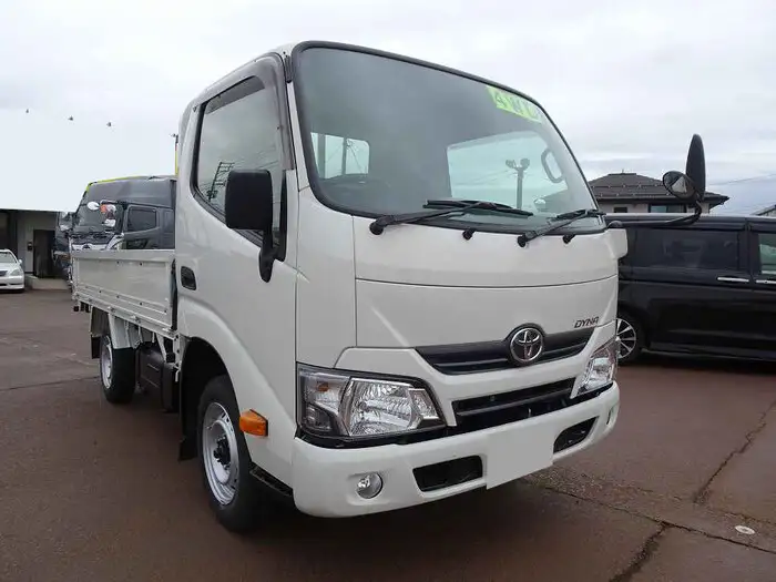 トヨタ ダイナ 小型 平ボディ LDF-KDY281 H30の中古トラック画像2