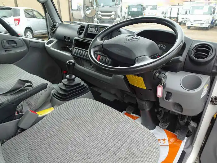 トヨタ ダイナ 小型 平ボディ LDF-KDY281 H30の中古トラック画像11
