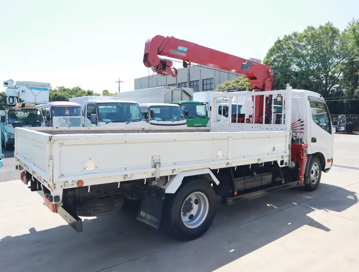 日野 デュトロ 小型 クレーン付 床鉄板 3段の中古トラック画像2