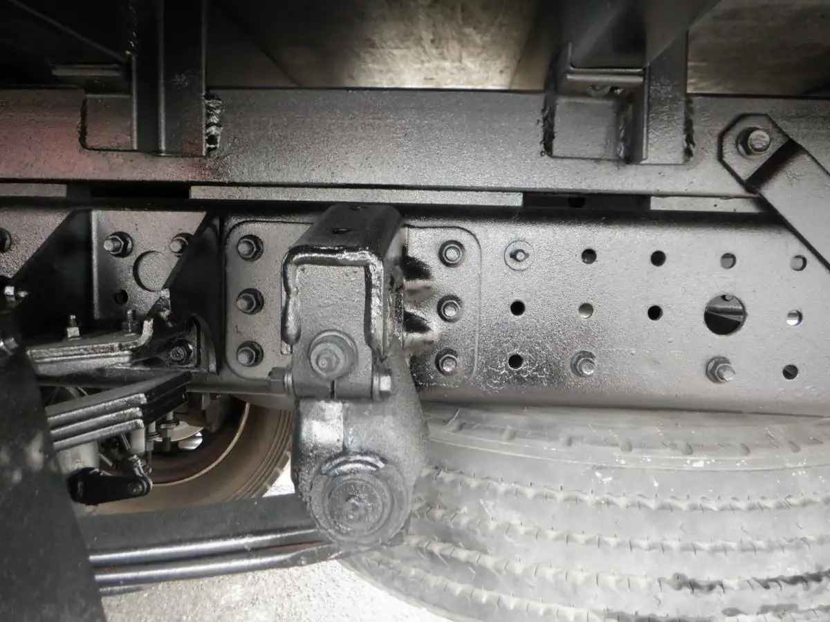 三菱 キャンター 小型 クレーン付 床鉄板 3段の中古トラック画像像17