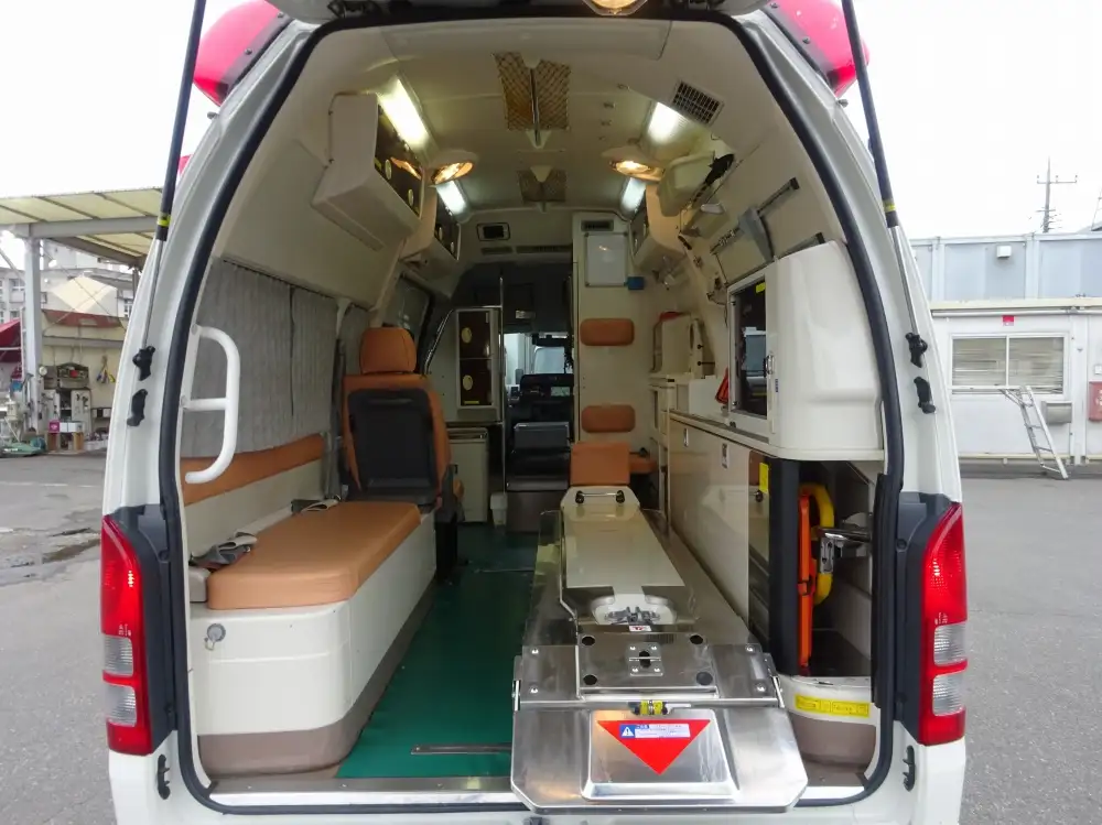 トヨタ ハイエース 小型 特殊車両 CBF-TRH226S H24の中古トラック画像6