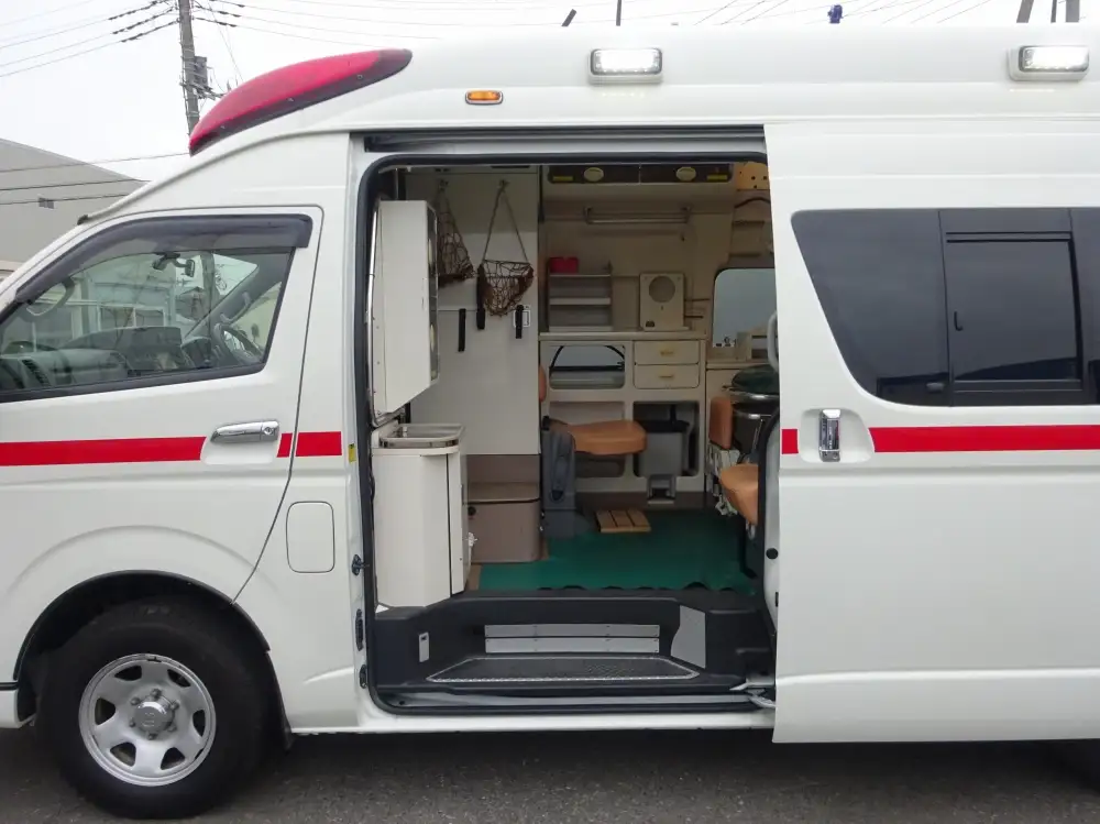 トヨタ ハイエース 小型 特殊車両 CBF-TRH226S H24の中古トラック画像8