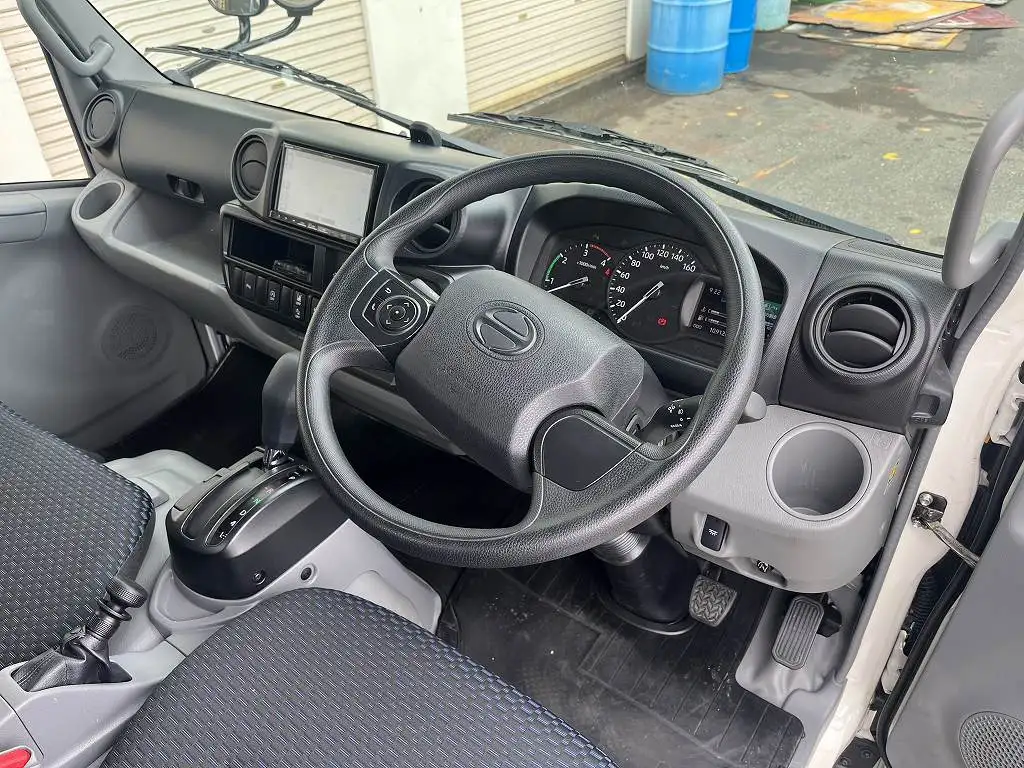日野 デュトロ 小型 平ボディ 床鉄板 2RG-XZC605Mの中古トラック画像8