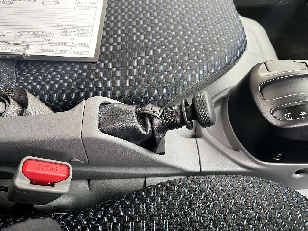 日野 デュトロ 小型 平ボディ 床鉄板 2RG-XZC605Mの中古トラック画像13