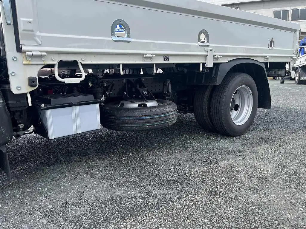 日野 デュトロ 小型 平ボディ 床鉄板 2RG-XZC605Mの中古トラック画像16