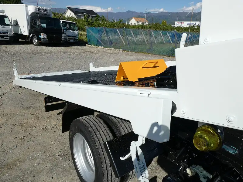 三菱 キャンター 小型 車両重機運搬 ラジコン ウインチの中古トラック画像10