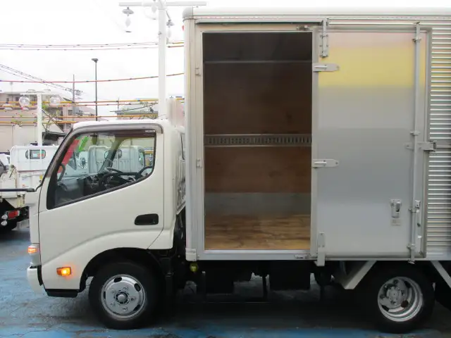 日野 デュトロ 小型 アルミバン サイドドア TKG-XZC605Mの中古トラック画像4