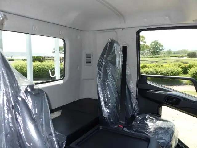 三菱 ファイター 中型/増トン 車両重機運搬 ラジコン ウインチの中古トラック画像10