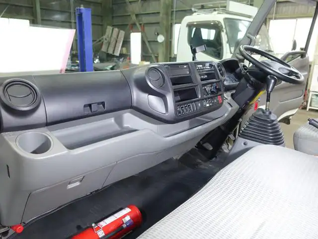 日野 デュトロ 小型 ウイング 3枚観音 TKG-XZU720Mの中古トラック画像11
