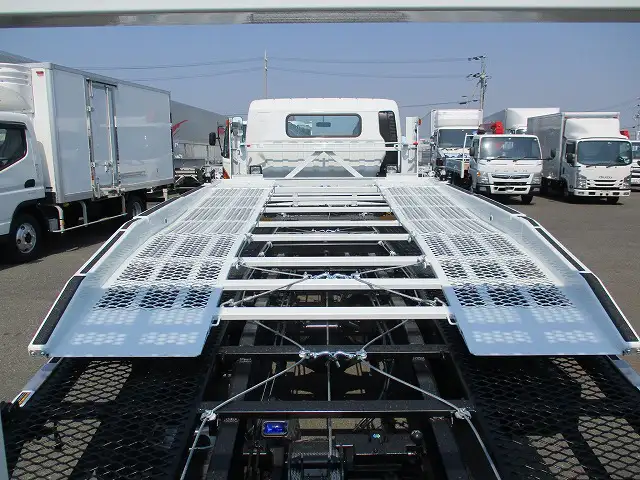 三菱 キャンター 小型 車両重機運搬 ラジコン ウインチの中古トラック画像11