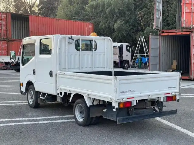 日産 アトラス 小型 平ボディ Wキャブ CBF-SQ2F24の中古トラック画像5