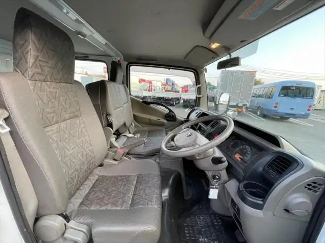 日産 アトラス 小型 平ボディ Wキャブ CBF-SQ2F24の中古トラック画像12
