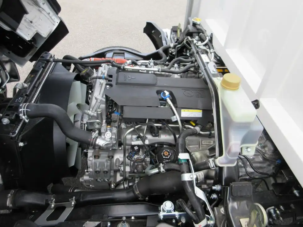 三菱 キャンター 小型 ウイング 2RG-FEB80 R5の中古トラック画像19