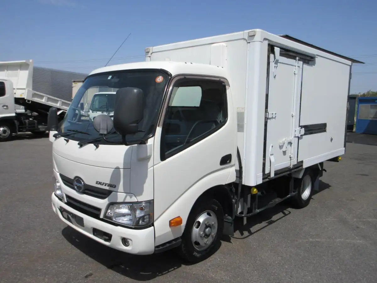 日野 デュトロ 小型 冷凍冷蔵 中温 床ステンの中古トラック画像1