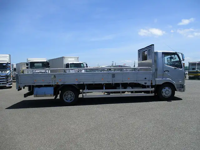 三菱 ファイター 中型/増トン 平ボディ 床鉄板 PJ-FK72FZの中古トラック画像4