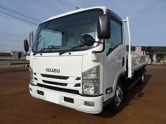 いすゞ エルフ 小型 平ボディ TPG-NPR85AR H29の中古トラック画像1