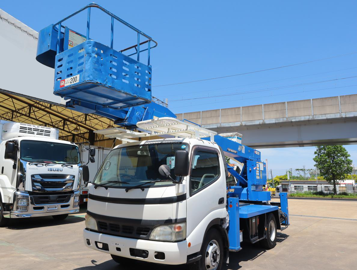 日野 デュトロ 小型 高所・建柱車 高所作業車 PB-XZU404M