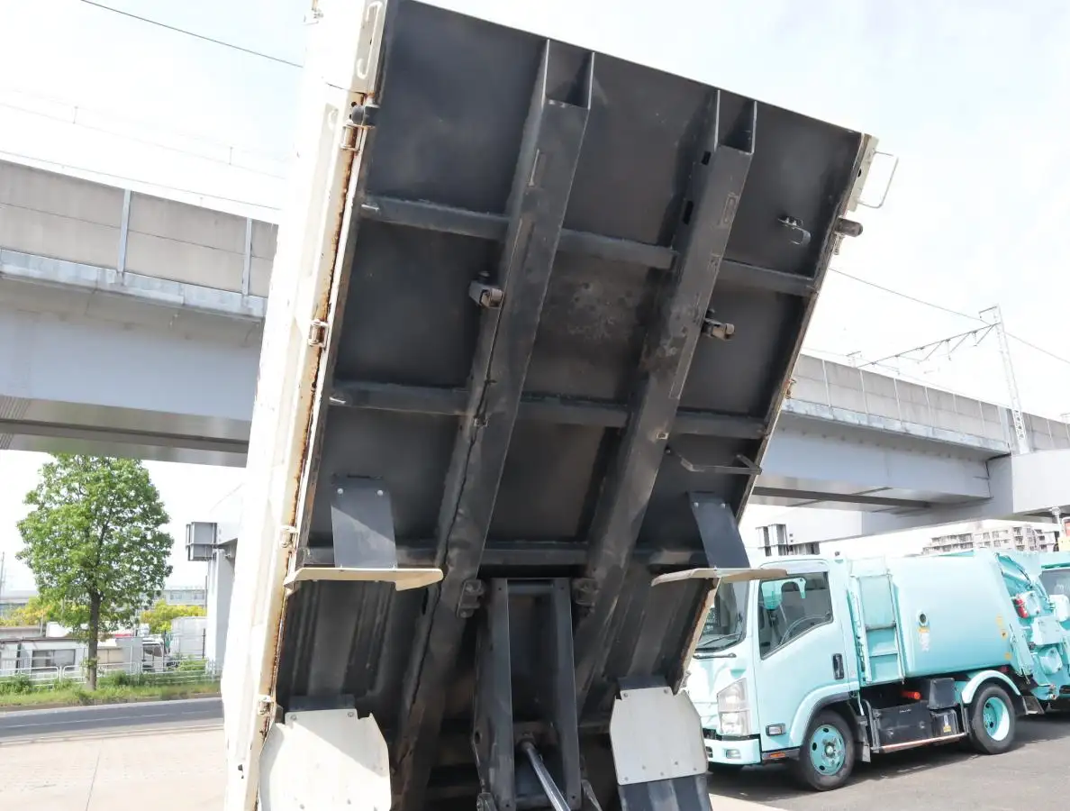 トヨタ ダイナ 小型 ダンプ 土砂禁 TKG-XZU620Dの中古トラック画像8