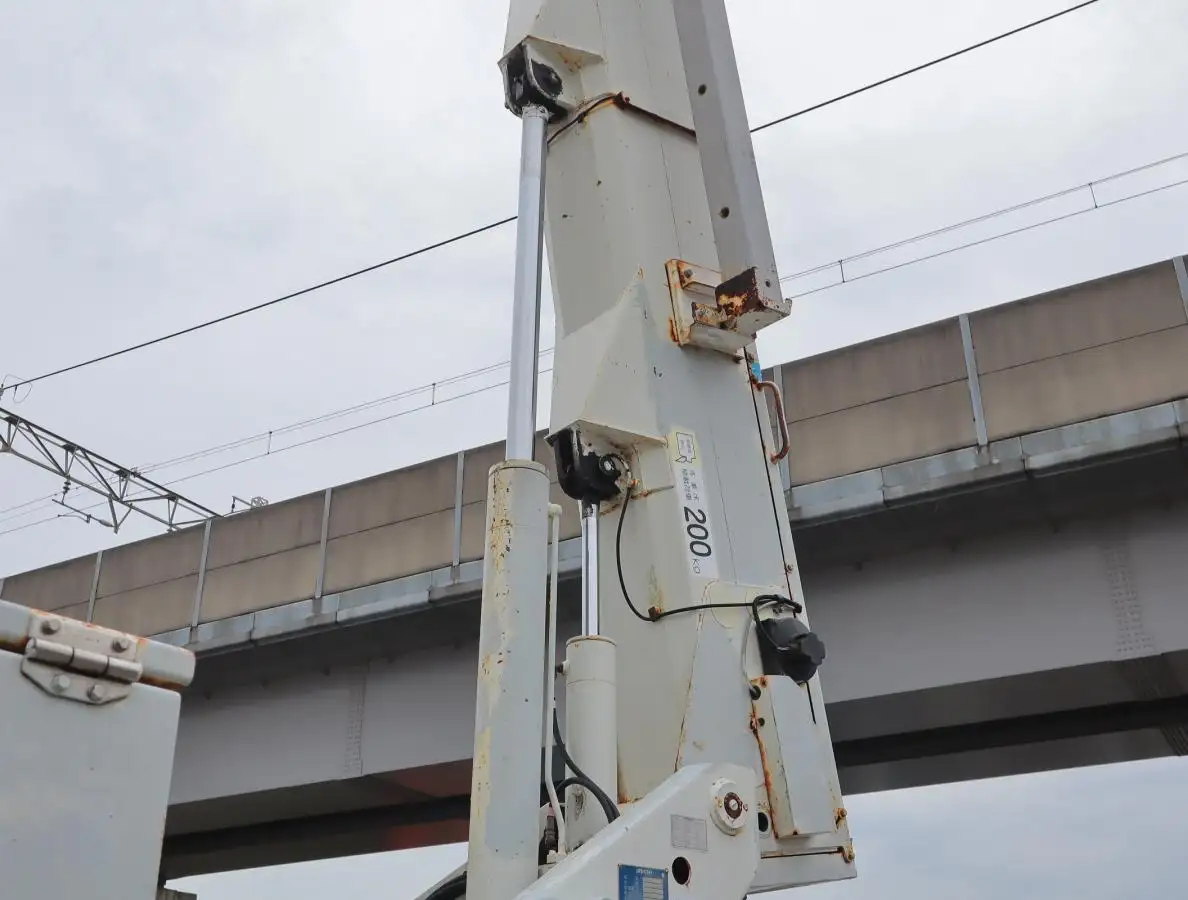 いすゞ エルフ 小型 高所・建柱車 高所作業車 電工仕様の中古トラック画像8