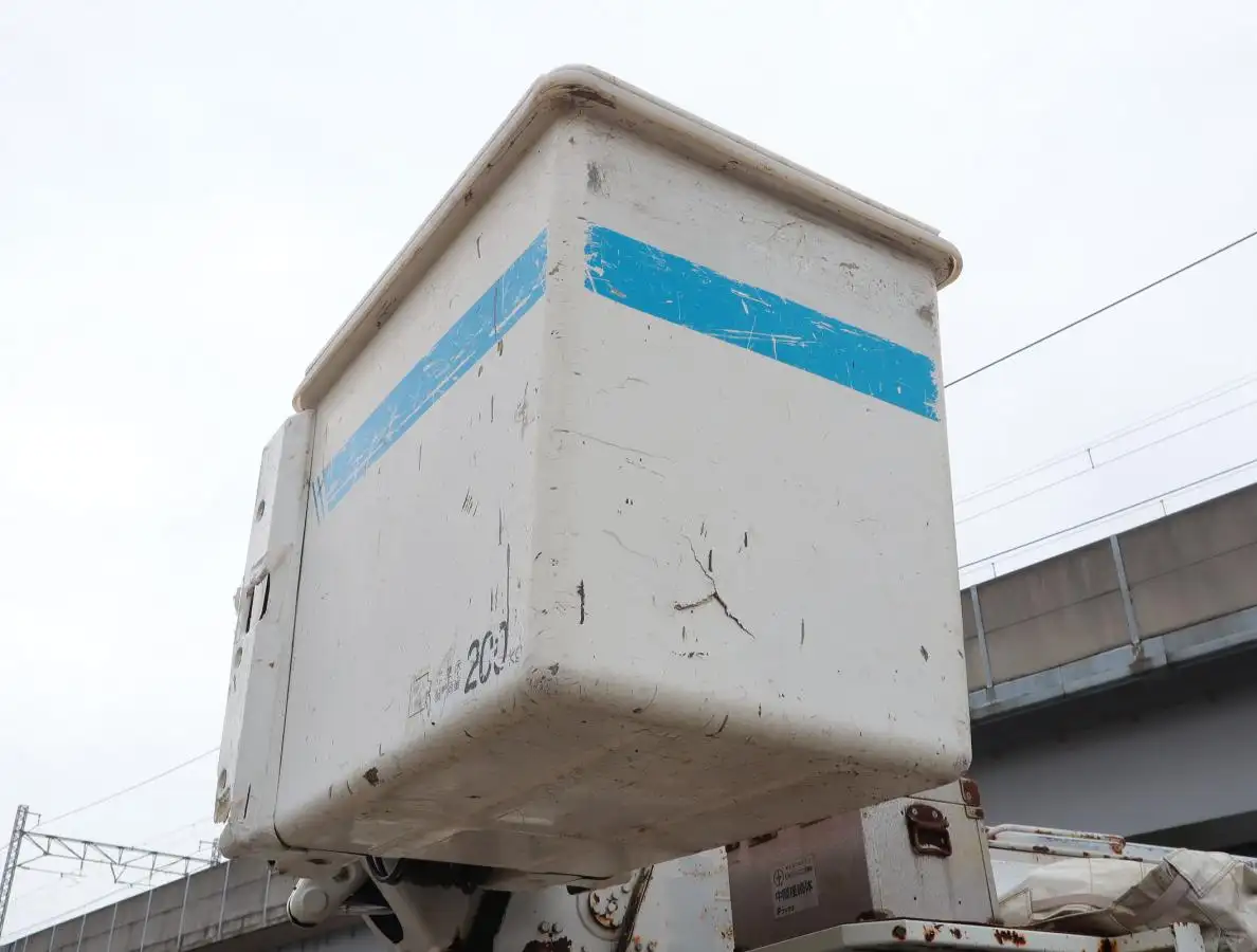 いすゞ エルフ 小型 高所・建柱車 高所作業車 電工仕様の中古トラック画像10