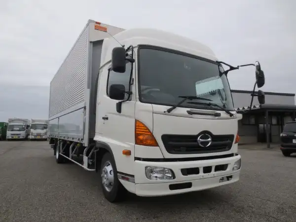 日野 レンジャー 中型/増トン ウイング パワーゲート ベッドの中古トラック画像3