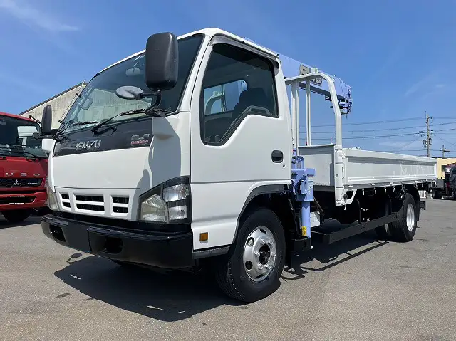 いすゞ エルフ 小型 クレーン付 4段 ラジコンの中古トラック画像1
