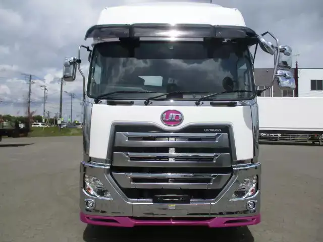 日産UD クオン 大型 トラクター ハイルーフ 1デフの中古トラック画像2