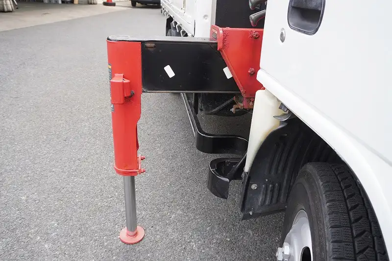 いすゞ エルフ 小型 クレーン付 3段 フックインの中古トラック画像9
