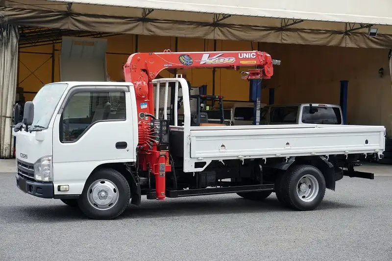 いすゞ エルフ 小型 クレーン付 3段 フックインの中古トラック画像1